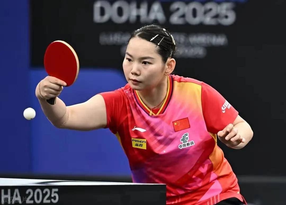 爱游戏-阿扎伦卡迎来三赛季出色发挥，日本队观众热烈欢呼！-爱游戏